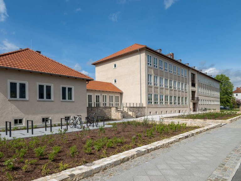 Referenz Sanierung Altenheim - Pflegefachzentrum Guben