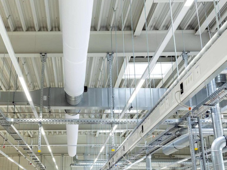 igb.AG ➤ TGA-Referenz Industriebau: Lüftungsanlage, FUNKWERK Kölleda