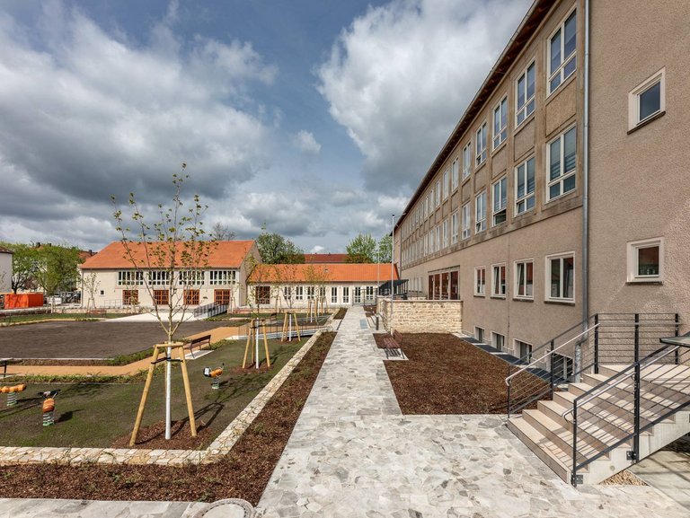 Referenz Sanierung Altenheim - Pflegefachzentrum Guben